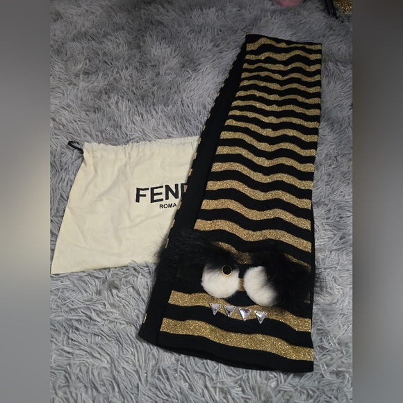 Fendi Monster Gold Edition W/ Black✨️ Huge Scarf (NWOT)(W/ DUST BAG)(HTF) - Picture 11 of 13